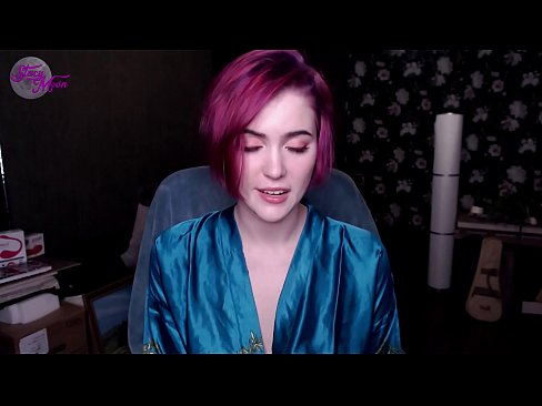 ❤️ Uweisunge iwwer d'Réck vun engem russesche Meedchen op Englesch Sexvideo bei eis lb.epicshowdown.top ️❤